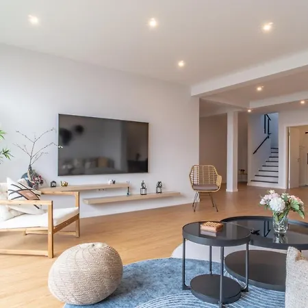 بيت للعطل Isaac In