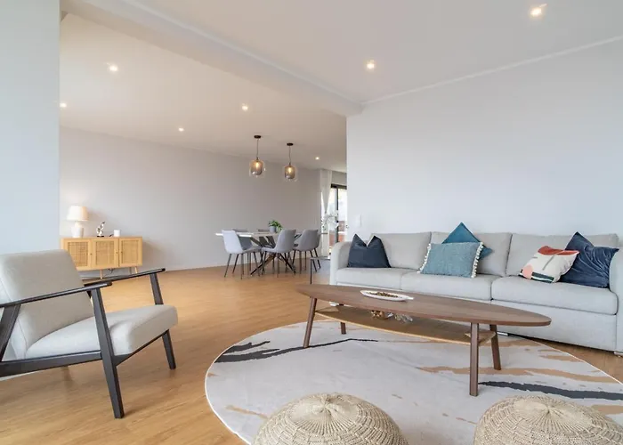 בית נופש Isaac In *